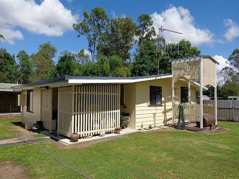 55 Vaughan Street, Aldershot QLD 4650