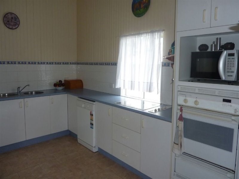 124 Woodstock Street, Maryborough QLD 4650