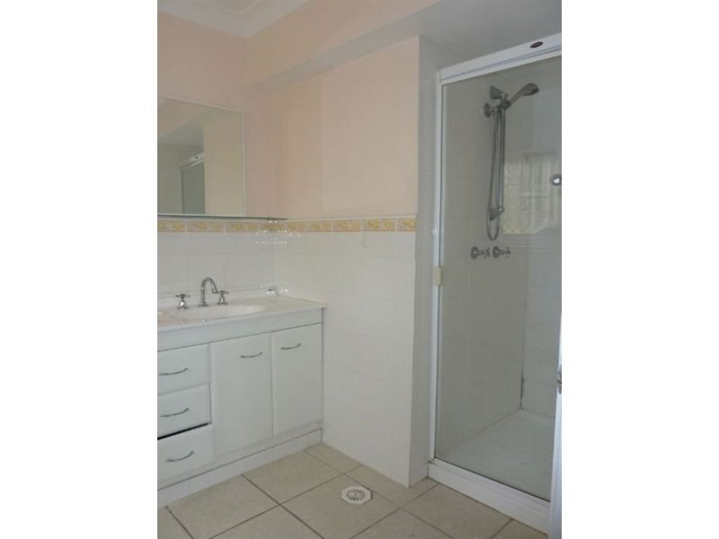 124 Woodstock Street, Maryborough QLD 4650