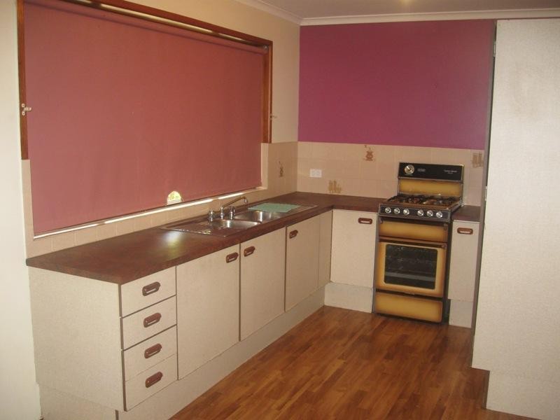 42 Sorrensen Street, Tinana QLD 4650