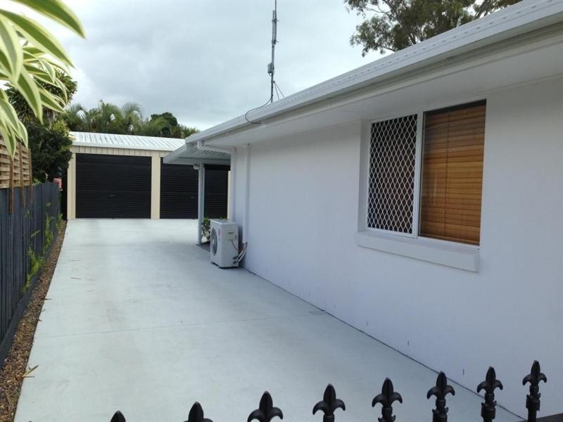 7 Lido Parade, Urangan QLD 4655