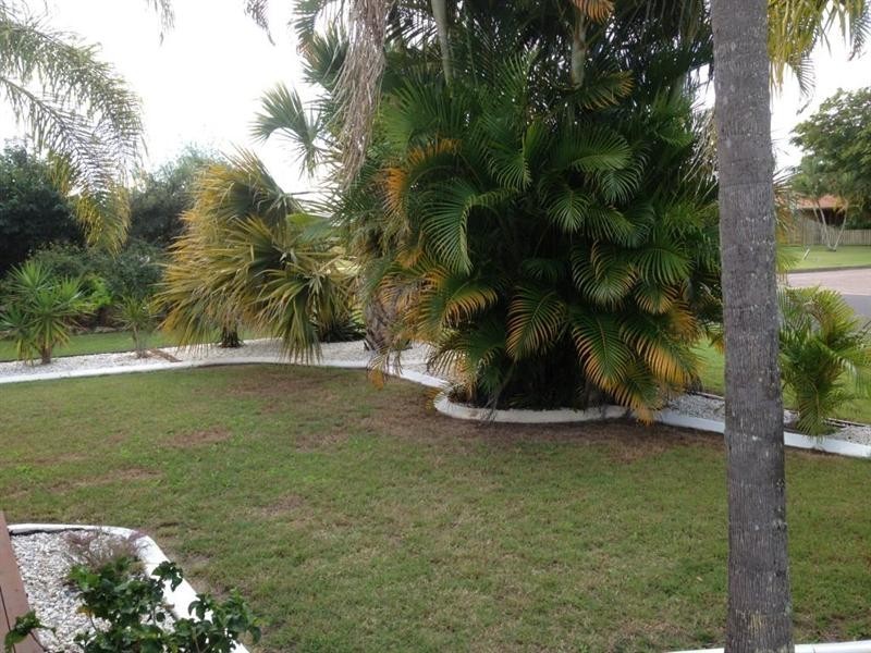 7 Lido Parade, Urangan QLD 4655