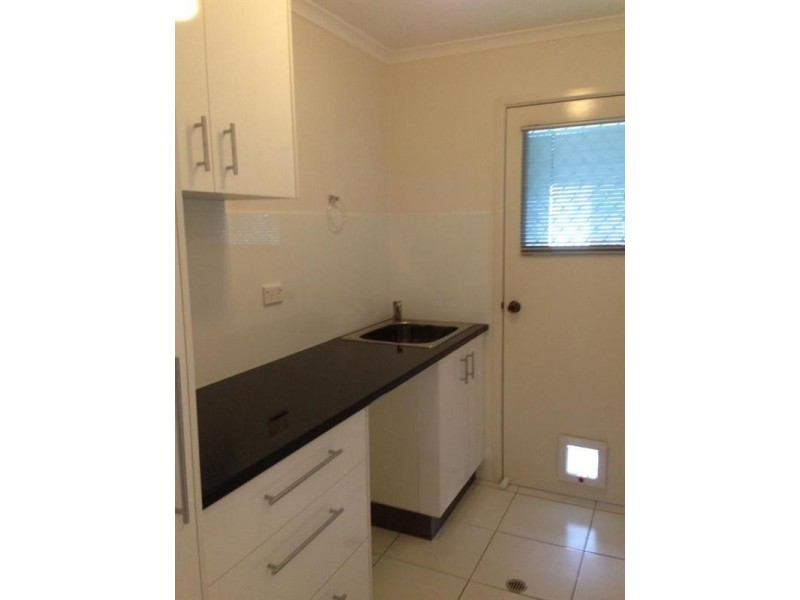 7 Lido Parade, Urangan QLD 4655