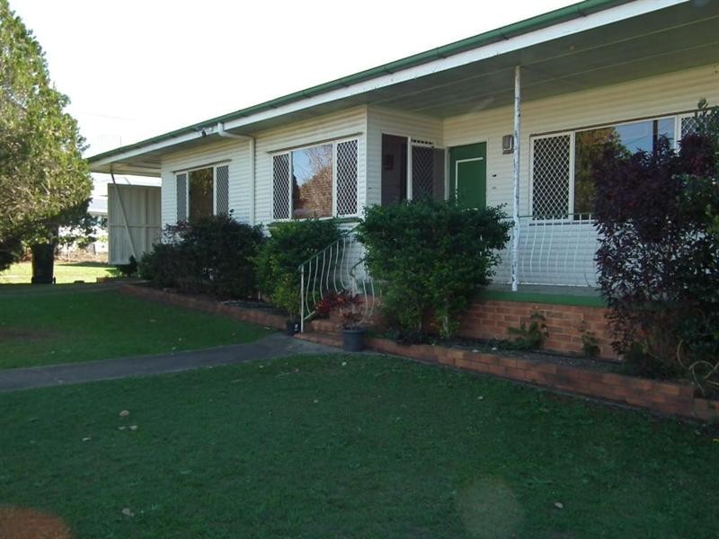 6 Wynne Parade, Maryborough QLD 4650