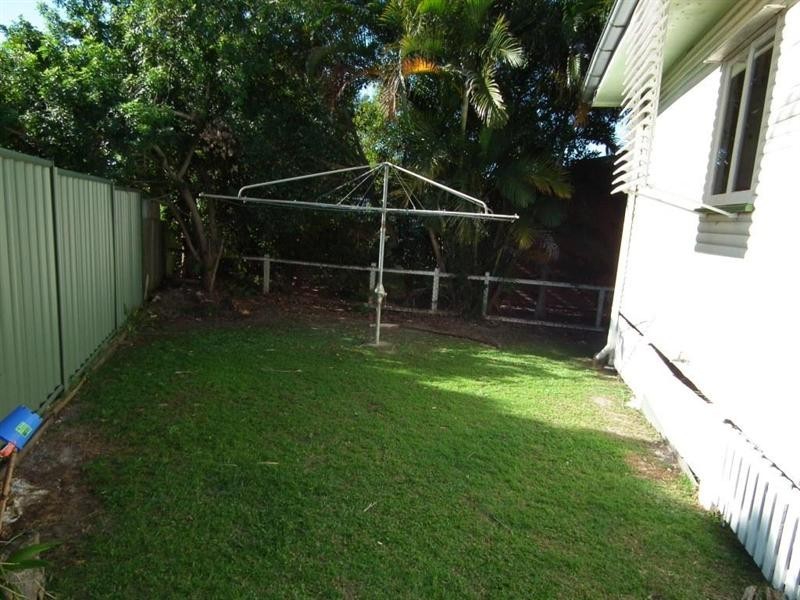6 Wynne Parade, Maryborough QLD 4650