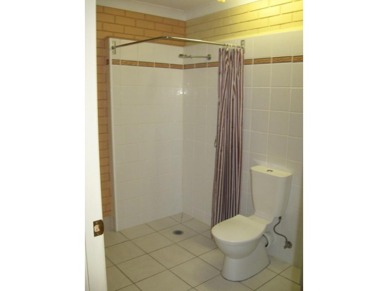 2 Woodville Street, Maryborough West QLD 4650