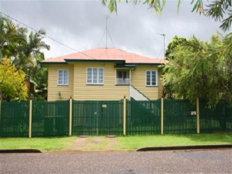 15 Margaret Street, Maryborough QLD 4650