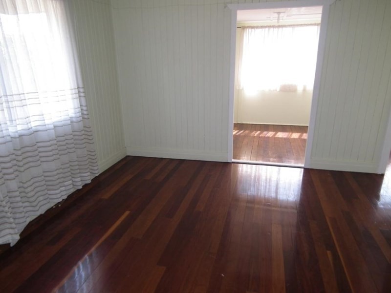 24 Cran Street, Tinana QLD 4650