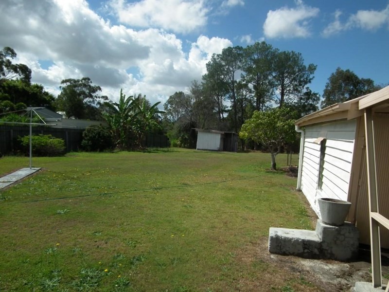 24 Cran Street, Tinana QLD 4650