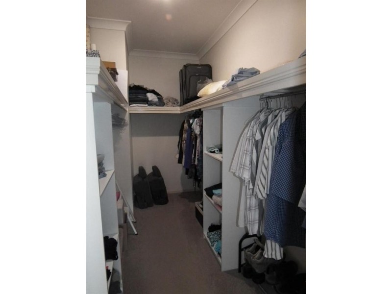 95 Charles Bruce Drive, Oakhurst QLD 4650