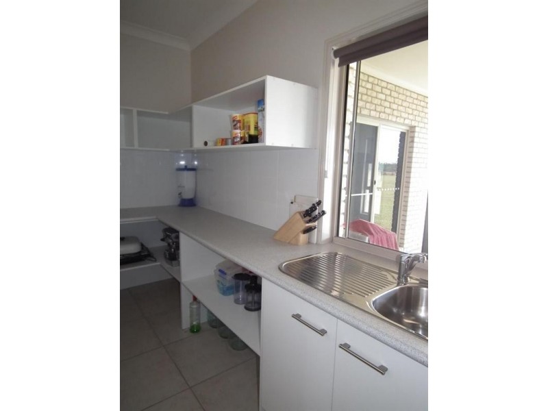 95 Charles Bruce Drive, Oakhurst QLD 4650