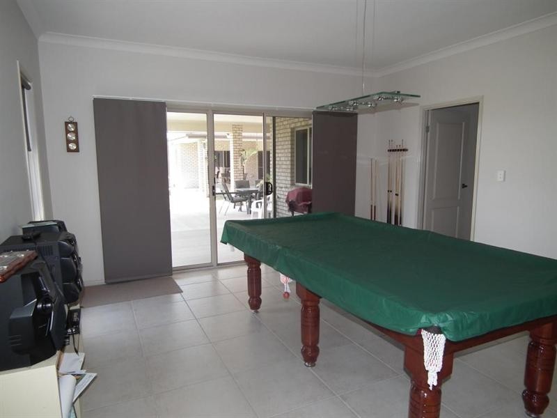 95 Charles Bruce Drive, Oakhurst QLD 4650