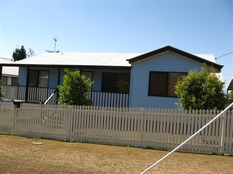 187 Pallas Street, Maryborough QLD 4650