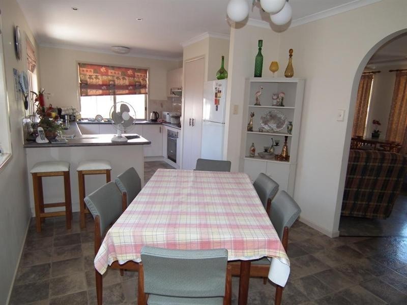 13 Kurrajong Way, Tinana QLD 4650