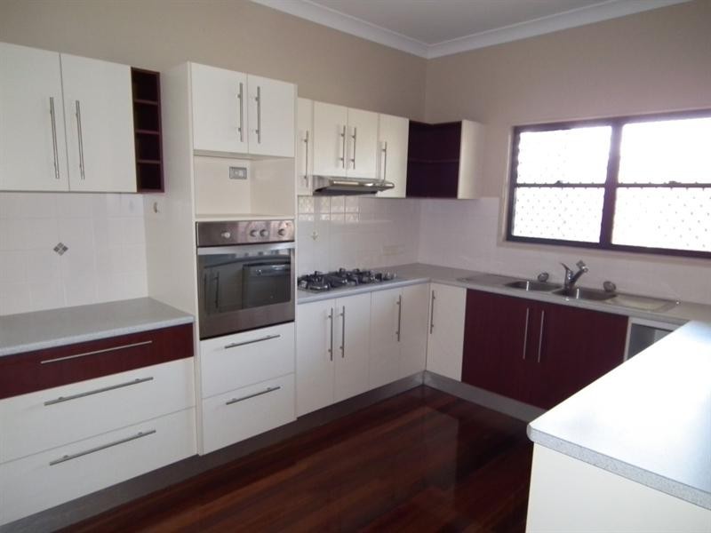 229 Tooley Street, Maryborough QLD 4650