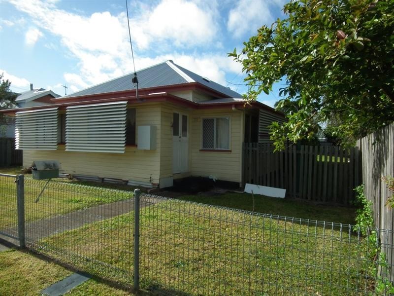 229 Tooley Street, Maryborough QLD 4650