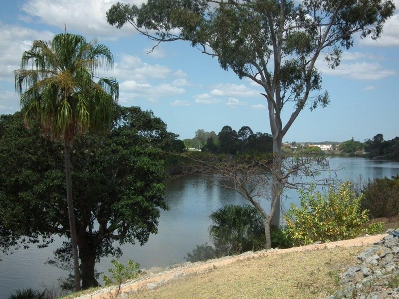 1 Doon Villa Avenue, Maryborough QLD 4650