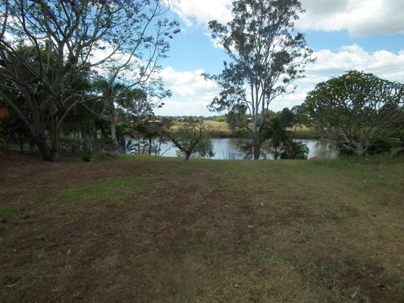 1 Doon Villa Avenue, Maryborough QLD 4650