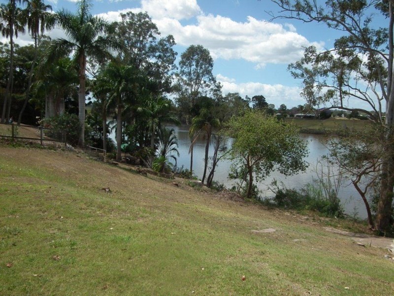 1 Doon Villa Avenue, Maryborough QLD 4650