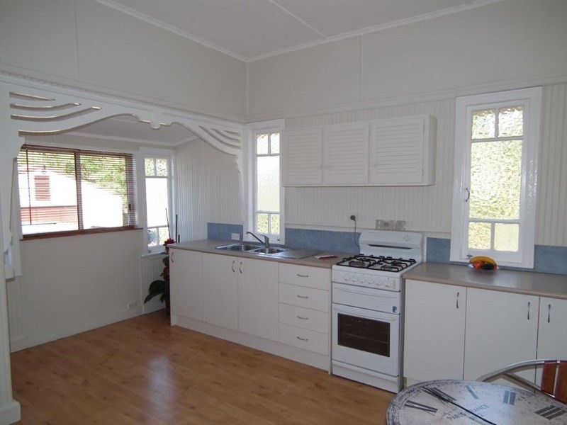 27 Victory Street, Maryborough QLD 4650