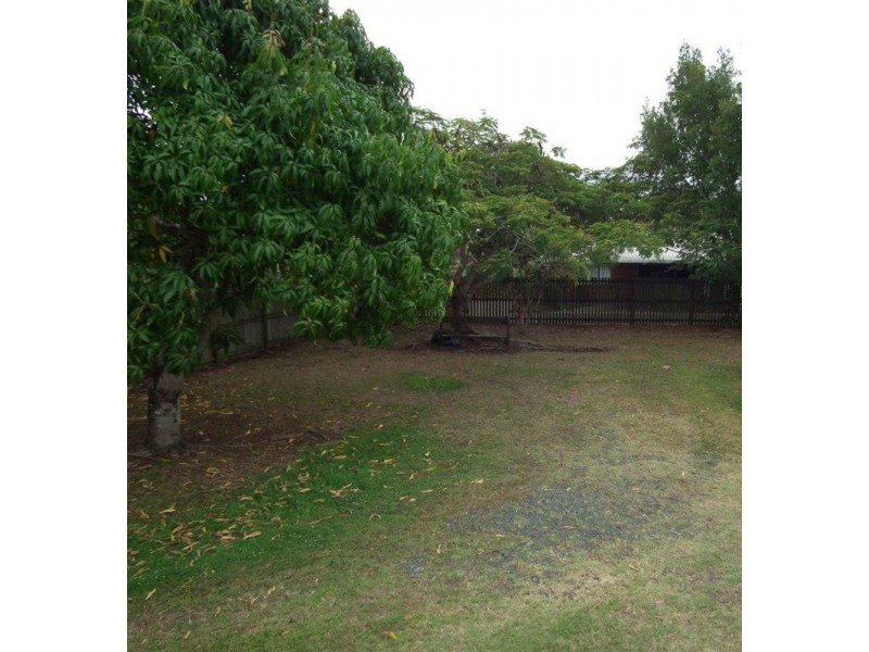 319 Albert Street, Maryborough QLD 4650