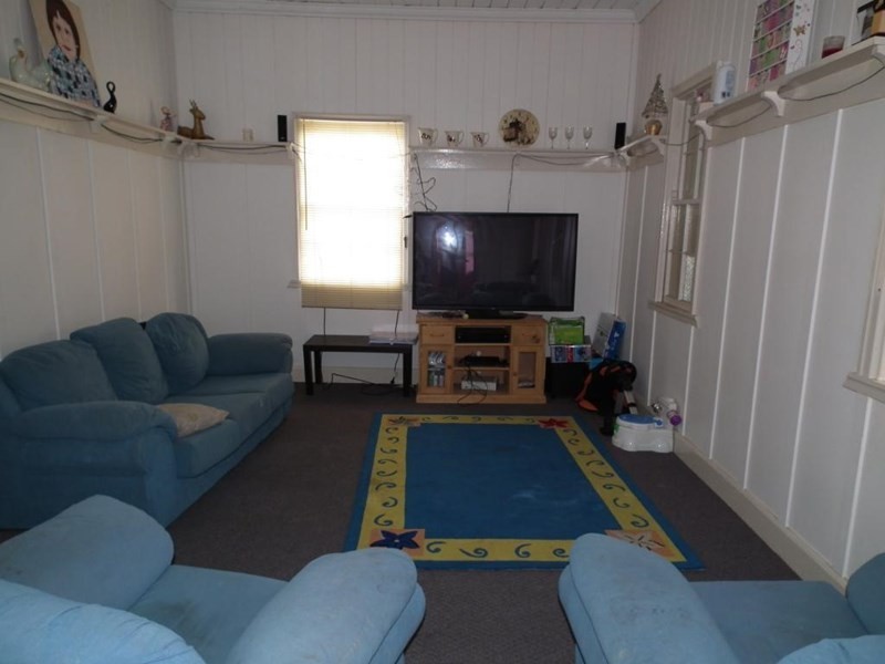 319 Albert Street, Maryborough QLD 4650