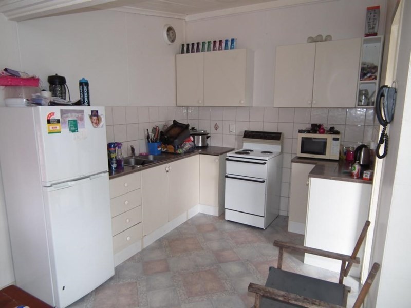 319 Albert Street, Maryborough QLD 4650