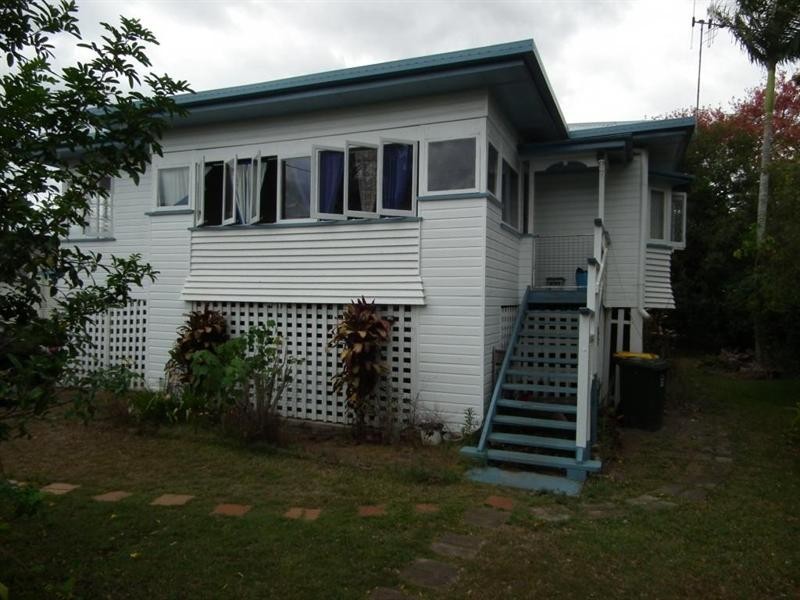 12 Alvie Street, Maryborough QLD 4650