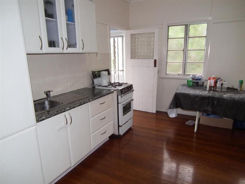 12 Alvie Street, Maryborough QLD 4650