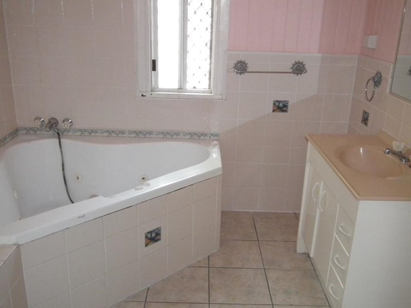 124 Walker Street, Maryborough QLD 4650