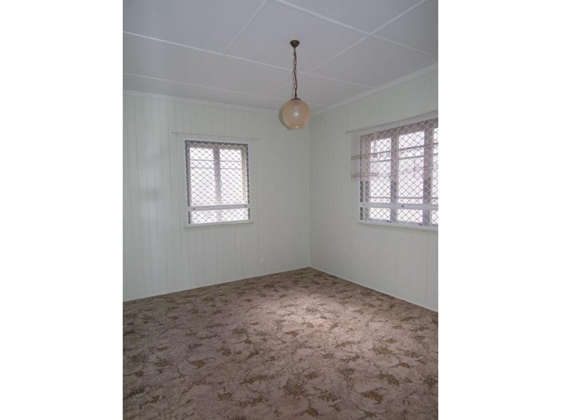 3 Scarborough Street, Scarness QLD 4655