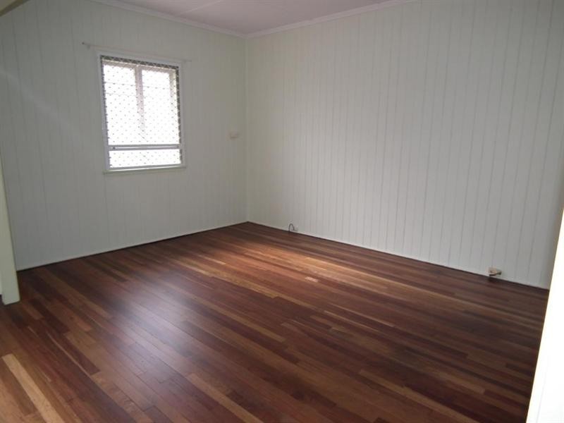 3 Scarborough Street, Scarness QLD 4655