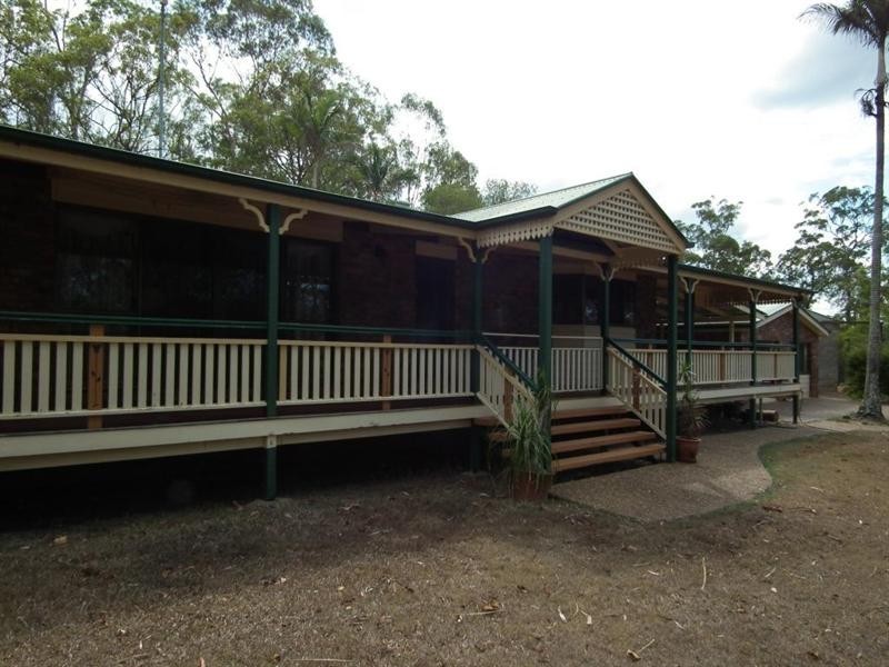 182 Mungar Road, Oakhurst QLD 4650