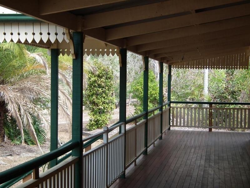 182 Mungar Road, Oakhurst QLD 4650