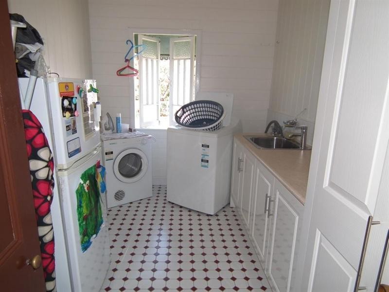 89 Fort Street, Maryborough QLD 4650