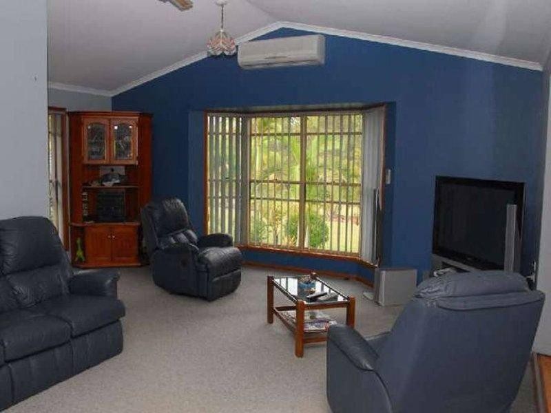 162 Mungar Road, Oakhurst QLD 4650