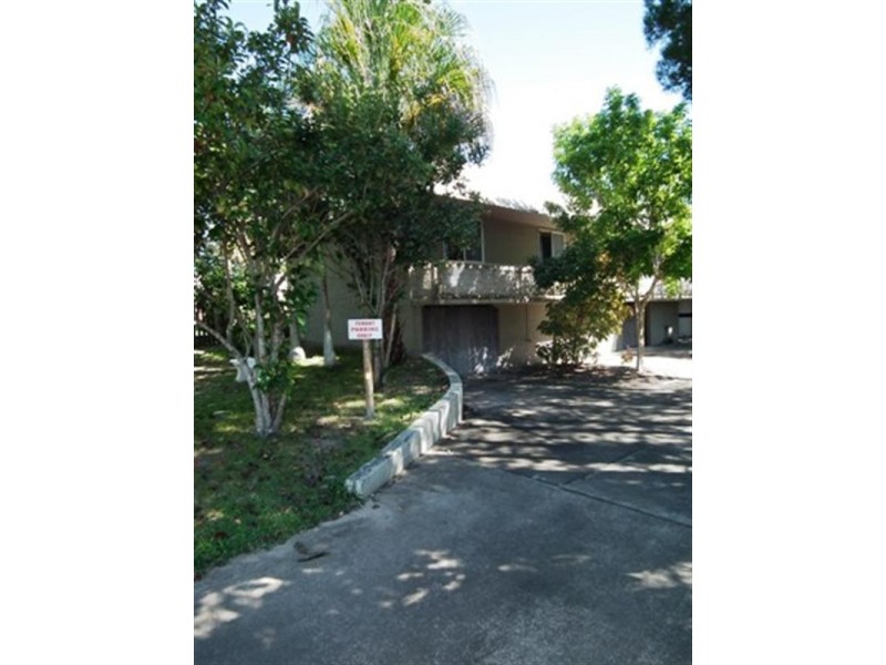 2/32 Richmond Street, Maryborough QLD 4650