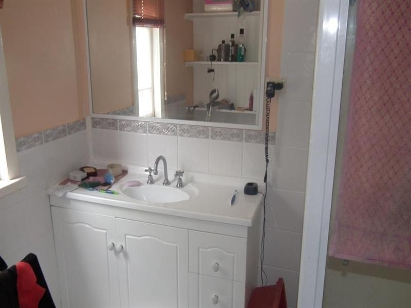 4 Nuneaton Street, Maryborough QLD 4650