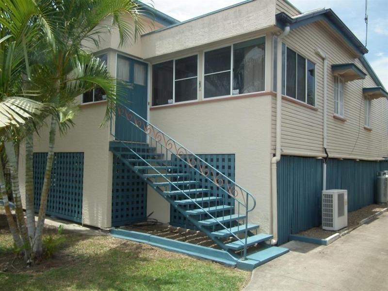 4 Nuneaton Street, Maryborough QLD 4650