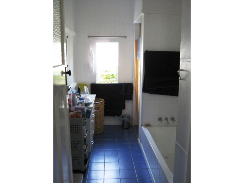 202 Ferry Street, Maryborough QLD 4650