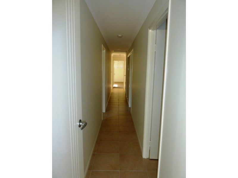 6 Cheyne Circuit, Tinana QLD 4650