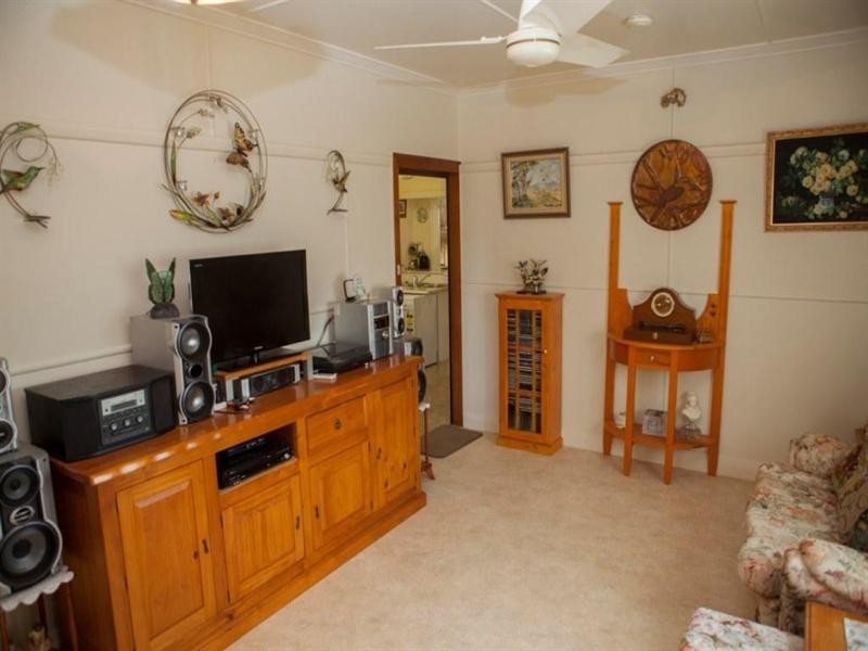 19 Reed Avenue, Maryborough QLD 4650