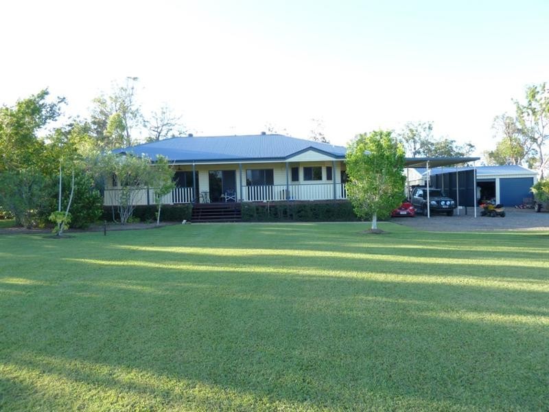 192 Woocoo Drive, Oakhurst QLD 4650