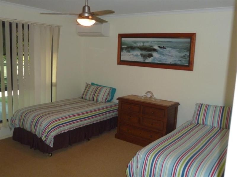 192 Woocoo Drive, Oakhurst QLD 4650