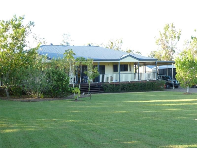192 Woocoo Drive, Oakhurst QLD 4650