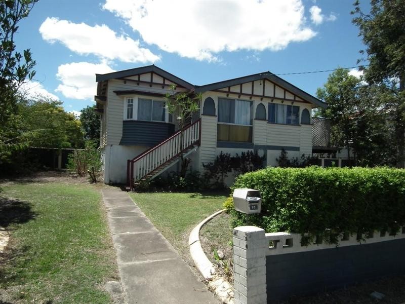 10 Smith Street, Maryborough QLD 4650