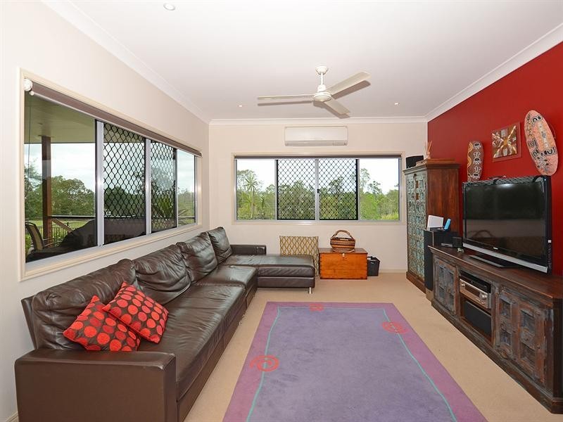 234 Woongool Road, Tinana QLD 4650