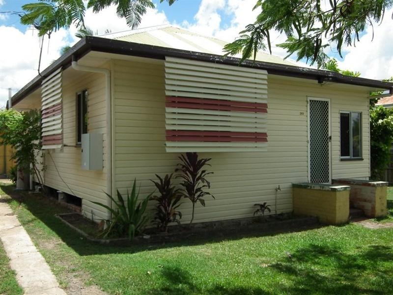 263 Walker Street, Maryborough QLD 4650