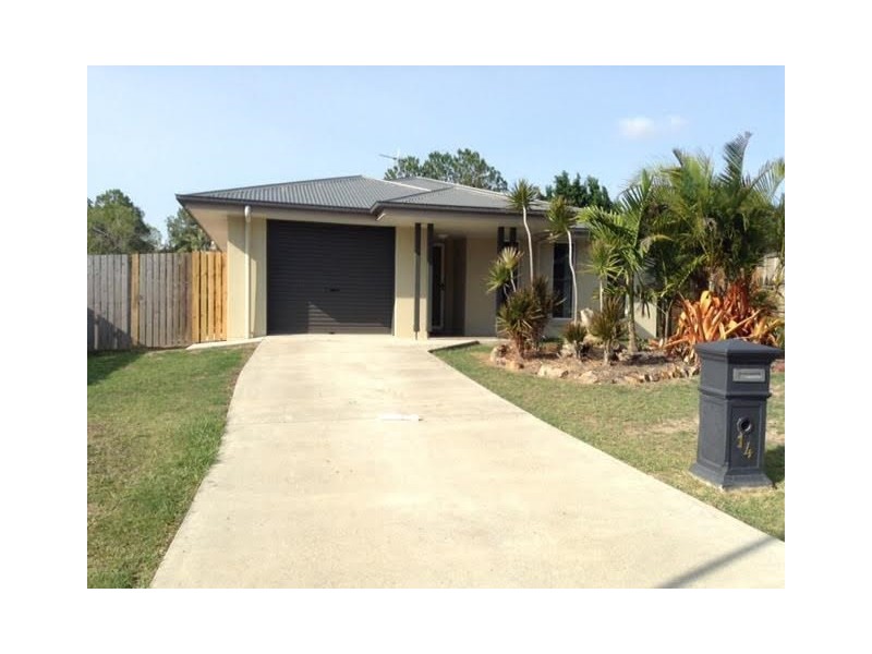 14 Cheyne Circuit, Tinana QLD 4650