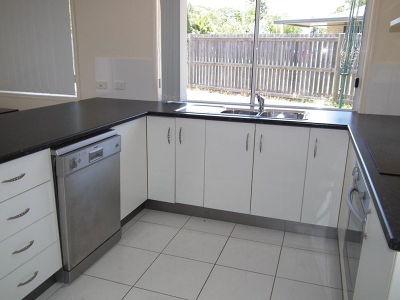 14 Cheyne Circuit, Tinana QLD 4650